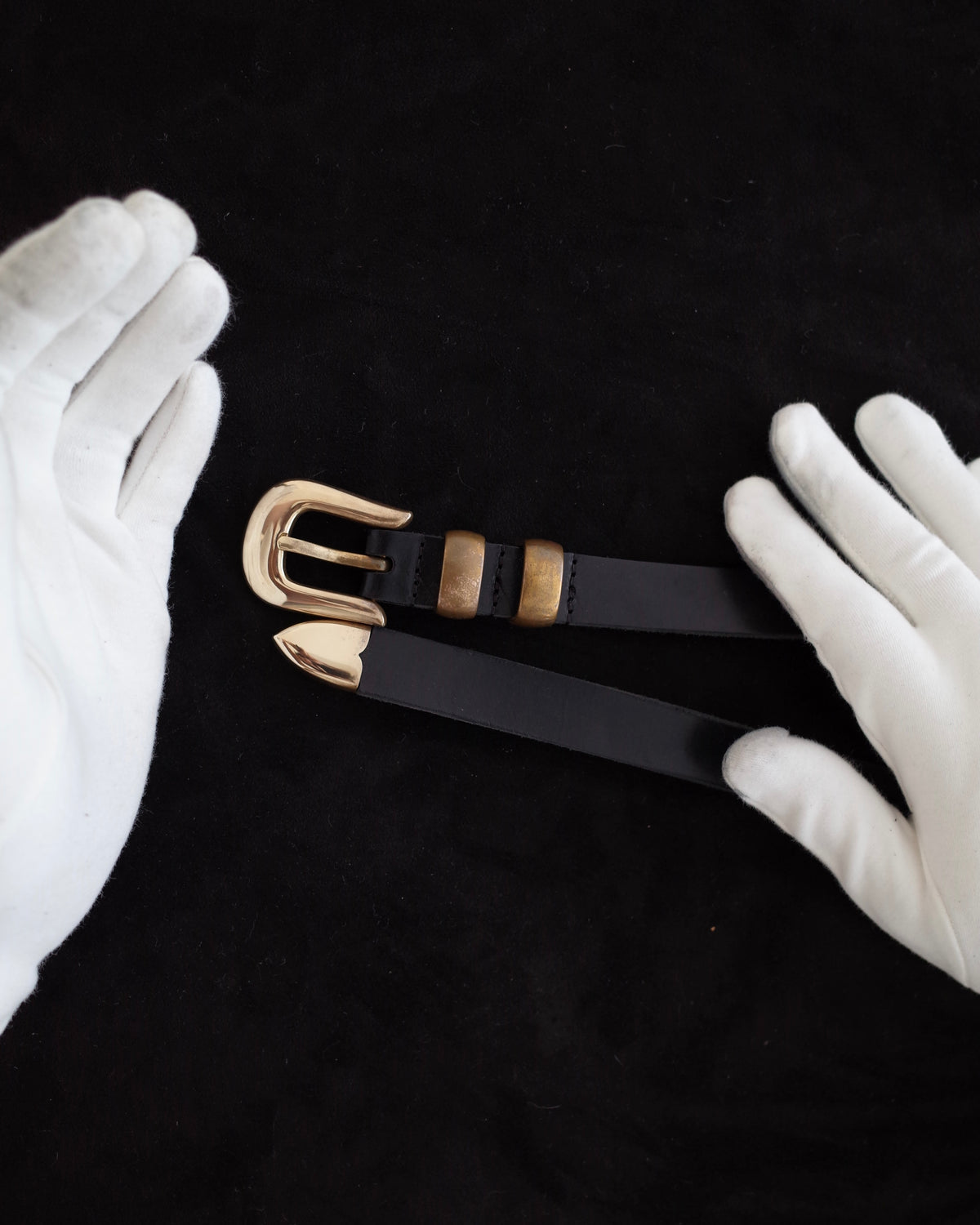 JOEY buckle and tip after polishing, with the two keepers left naturally oxidised.